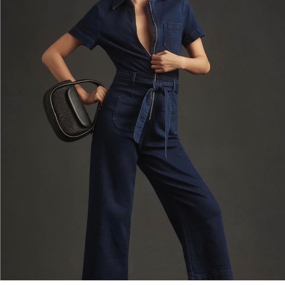 Anthropologie THE COLETTE WEEKEND DENIM
JUMPSUIT BY MAEVE